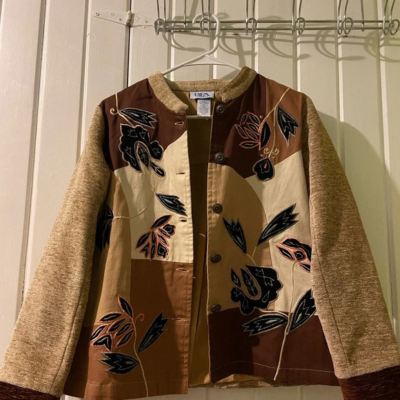 BFA Classics chenille and tweed y2k button up jacket-size 8 EUC - Picture 2 of 9